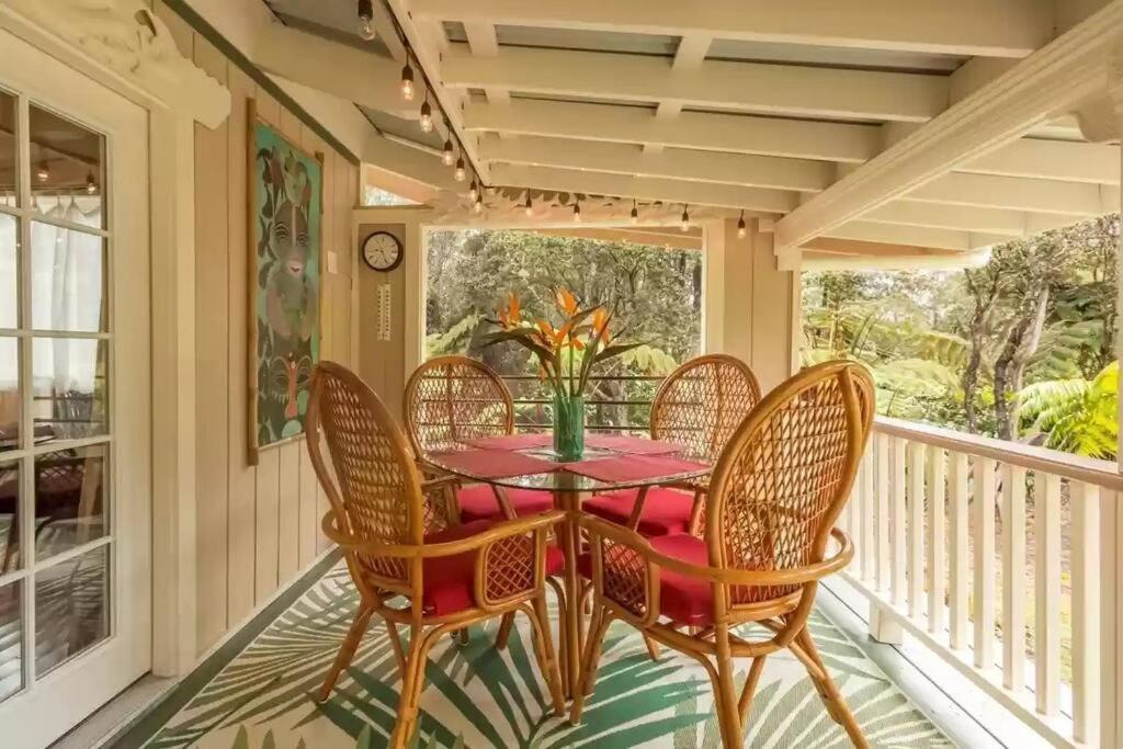 Hau'Oli Place Tiki Cottage In Волкано Экстерьер фото