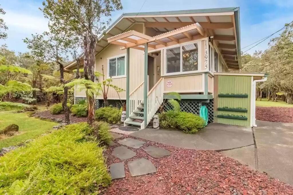 Hau'Oli Place Tiki Cottage In Волкано Экстерьер фото
